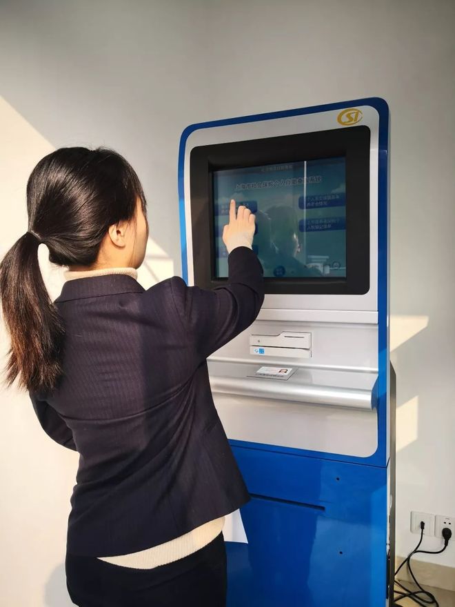 白城24小时套医保卡回收(24小时套医保卡回收什么意思)