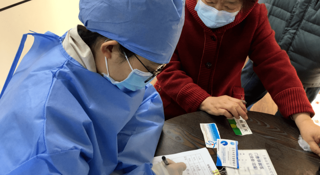 白城24小时套医保卡回收商家(急用钱24小时医保提取)